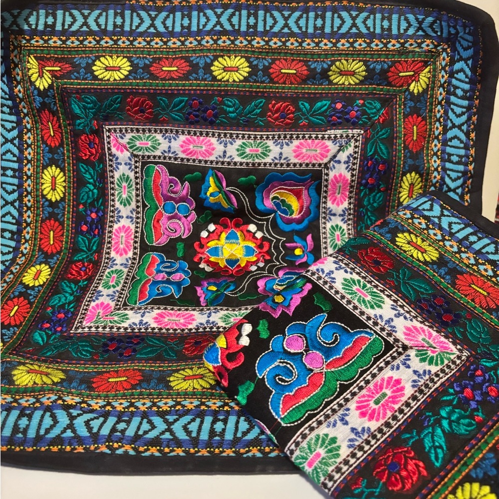 Embroidered  Square Pillow Cases. Set of 2.- Bright Multicolor